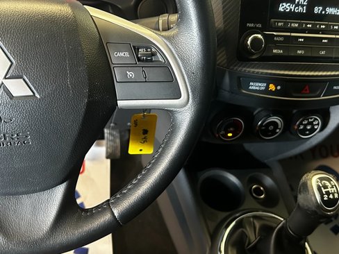 Used 2015 Mitsubishi Outlander Sport ES image 11
