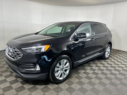 Used 2022 Ford Edge Titanium w/ Equipment Group 301A image 7