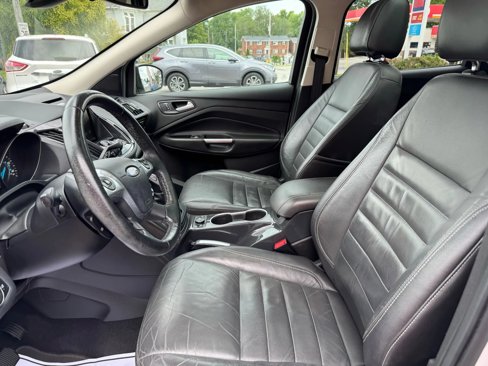 Used 2015 Ford Escape Titanium image 21