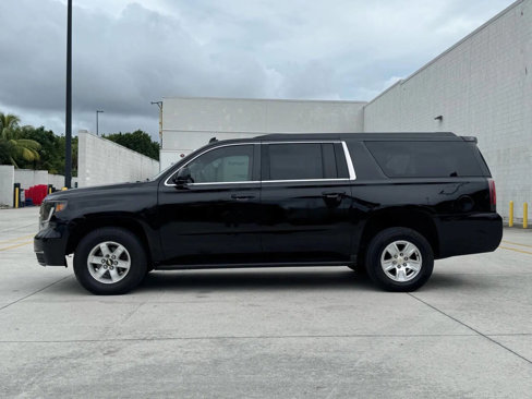 Used 2015 Chevrolet Suburban LT image 8
