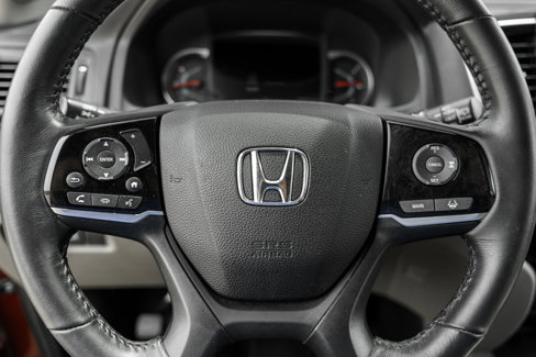Used 2022 Honda Pilot Touring image 14