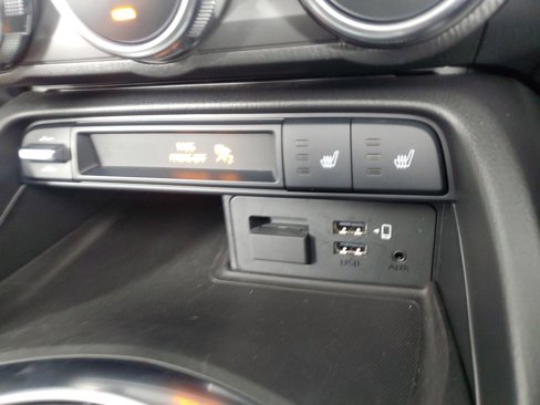 Used 2023 MAZDA MX-5 Miata Grand Touring image 19