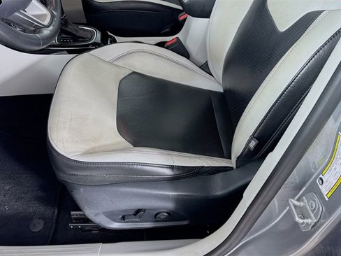 Used 2018 Jeep Compass Limited w/ Navigation Group image 23