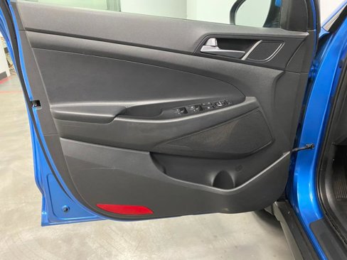 Used 2016 Hyundai Tucson Sport image 22