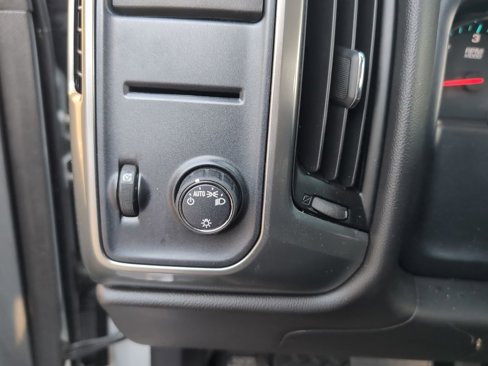 Used 2018 Chevrolet Silverado 1500 LT image 22
