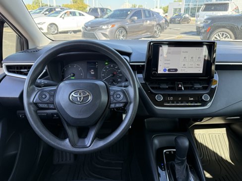 Used 2023 Toyota Corolla LE image 16