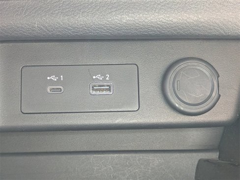 Used 2023 Nissan Rogue SV image 28