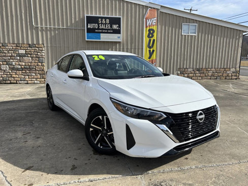 Used 2024 Nissan Sentra SV image 2