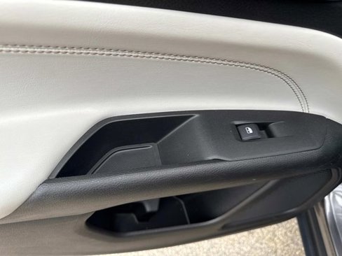Used 2022 Jeep Compass Limited image 12