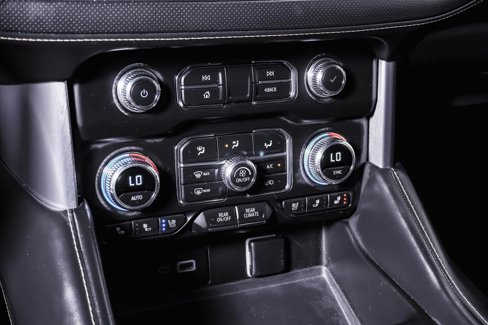 Used 2023 GMC Yukon SLT image 25