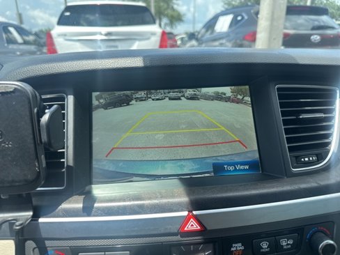 Used 2015 Hyundai Genesis 3.8 w/ Option Group 04 image 4