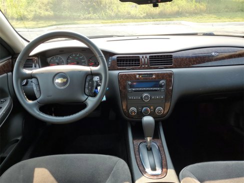 Used 2014 Chevrolet Impala Limited LS image 13
