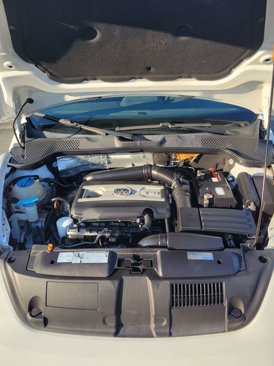 Used 2013 Volkswagen Beetle 2.0T image 26