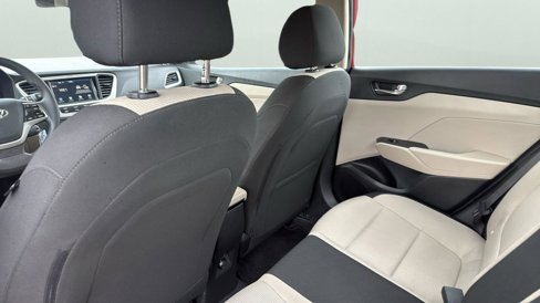 Used 2022 Hyundai Accent SEL image 28