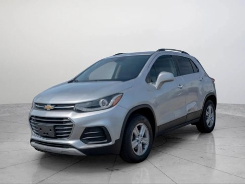 Used 2018 Chevrolet Trax LT w/ LT Convenience Package image 3