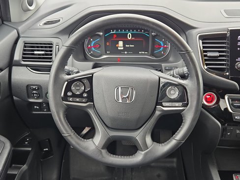 Used 2019 Honda Pilot Touring image 21