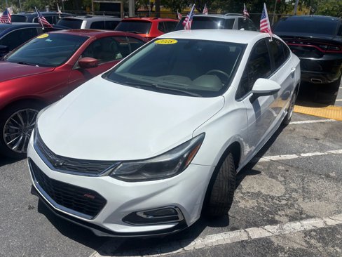 Used 2018 Chevrolet Cruze LT w/ RS Package image 6