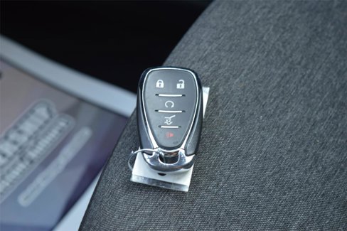 Used 2023 Chevrolet Equinox LT w/ Driver Convenience Package image 27