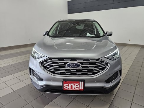 Used 2022 Ford Edge Titanium image 8