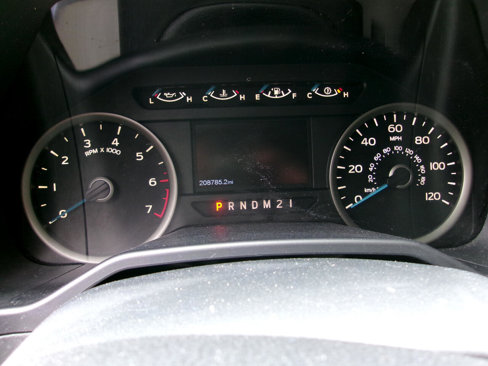 Used 2015 Ford F150 XLT w/ Equipment Group 301A Mid image 19