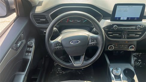 Used 2021 Ford Escape SE image 36