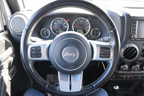 Used 2017 Jeep Wrangler Unlimited Sport image 29