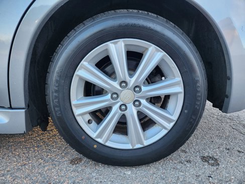 Used 2011 Subaru Legacy 2.5i Premium w/ All-Weather Pkg image 16