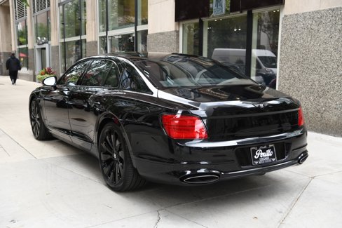 New 2026 Bentley Flying Spur Azure image 6