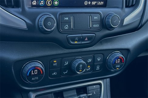 Used 2022 GMC Terrain SLT image 31