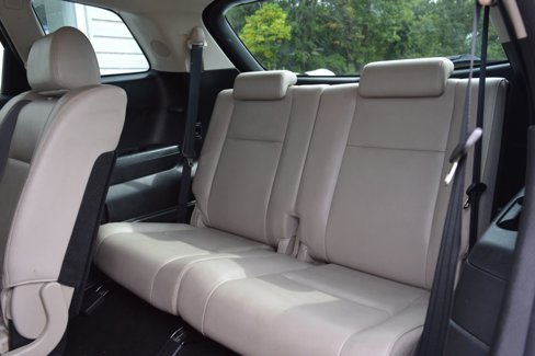 Used 2011 MAZDA CX-9 Grand Touring w/ Moonroof & Bose Audio Pkg image 19