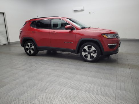 Used 2017 Jeep Compass Latitude w/ Popular Equipment Group image 11