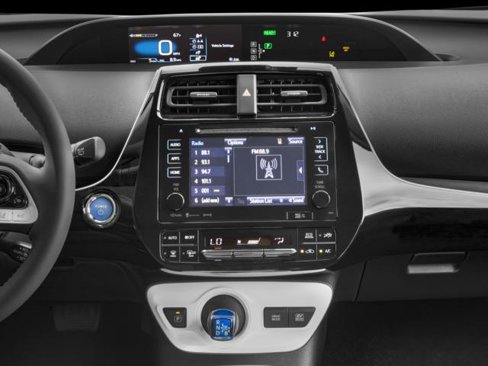 Certified 2017 Toyota Prius Four Touring image 7