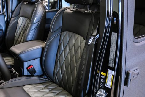 Used 2024 Jeep Wrangler Unlimited Sport image 68