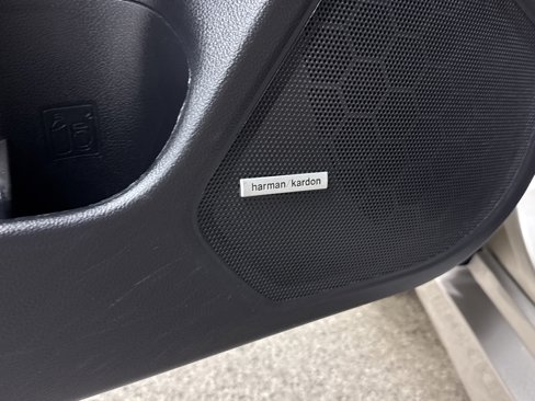 Used 2018 Subaru Legacy 2.5i Limited image 4