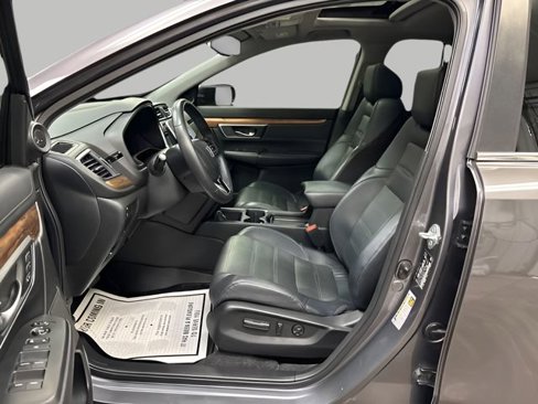 Used 2019 Honda CR-V Touring image 9