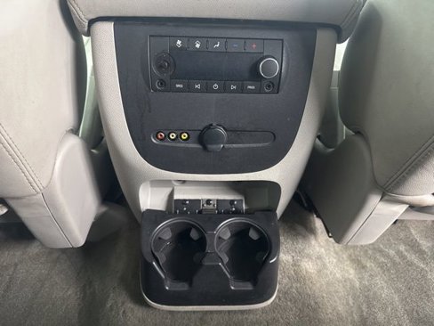 Used 2013 Chevrolet Suburban LT w/ Texas Edition image 35