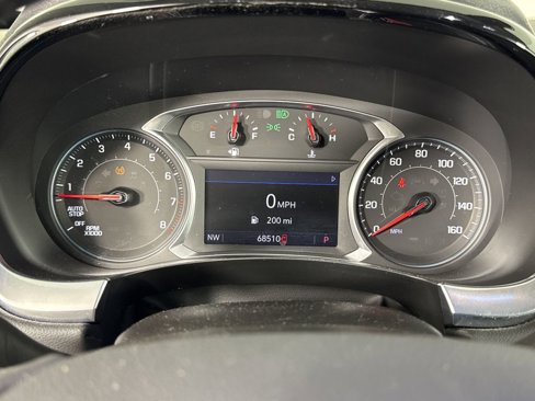 Used 2021 Chevrolet Traverse LT image 27