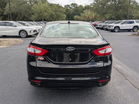 Used 2016 Ford Fusion SE w/ Equipment Group 202A image 5
