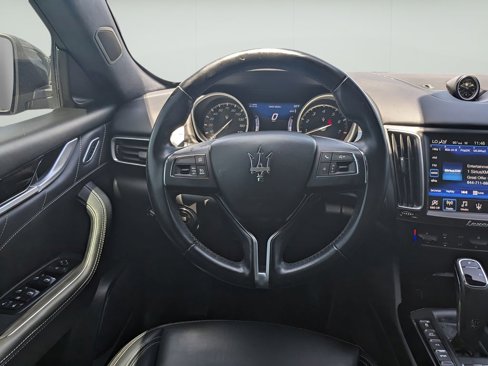 Used 2019 Maserati Levante S image 15