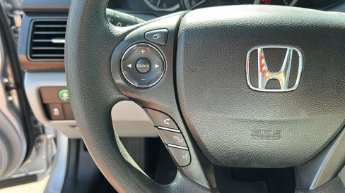 Used 2015 Honda Accord EX image 12
