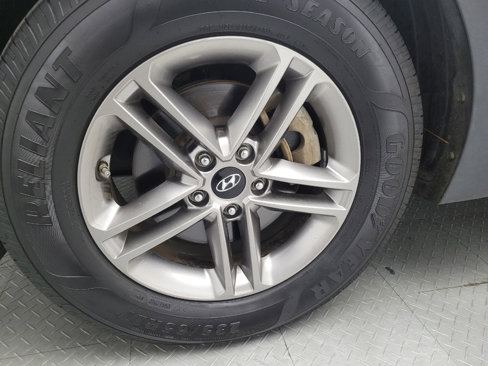 Used 2018 Hyundai Santa Fe Sport image 31