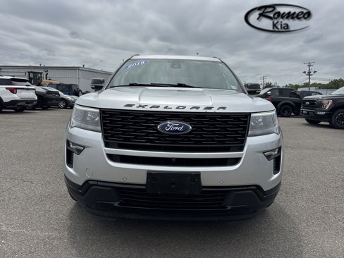 Used 2018 Ford Explorer Sport w/ Equipment Group 401A image 2