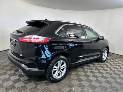 Used 2019 Ford Edge SEL w/ Equipment Group 201A image 3