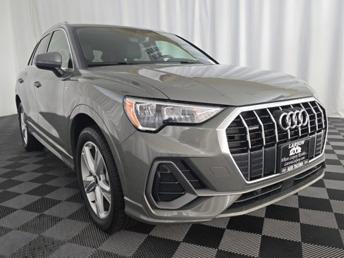 Used 2022 Audi Q3 2.0T Premium w/ Convenience Package image 8