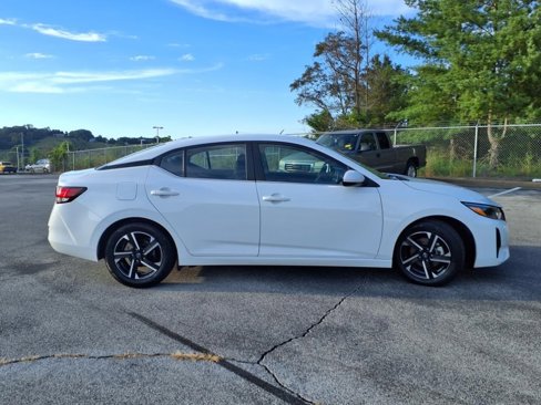 Used 2024 Nissan Sentra SV image 22