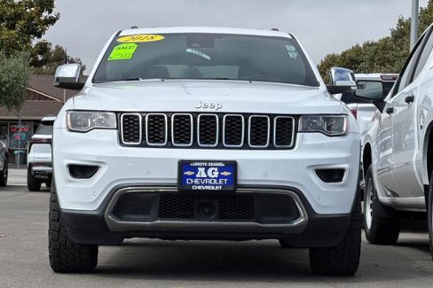 Used 2018 Jeep Grand Cherokee Limited image 10
