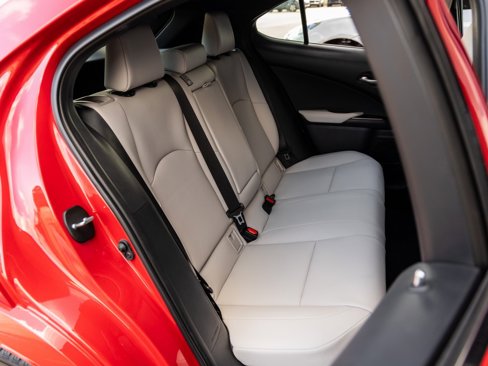 Used 2023 Lexus UX 250h FWD w/ Premium Package image 33
