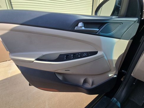 Used 2018 Hyundai Tucson SEL Plus image 10