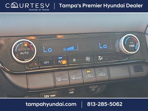 Used 2023 Hyundai Elantra SEL image 25