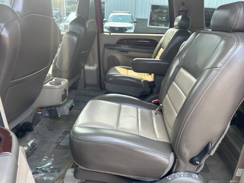 Used 2003 Ford Excursion Eddie Bauer image 8